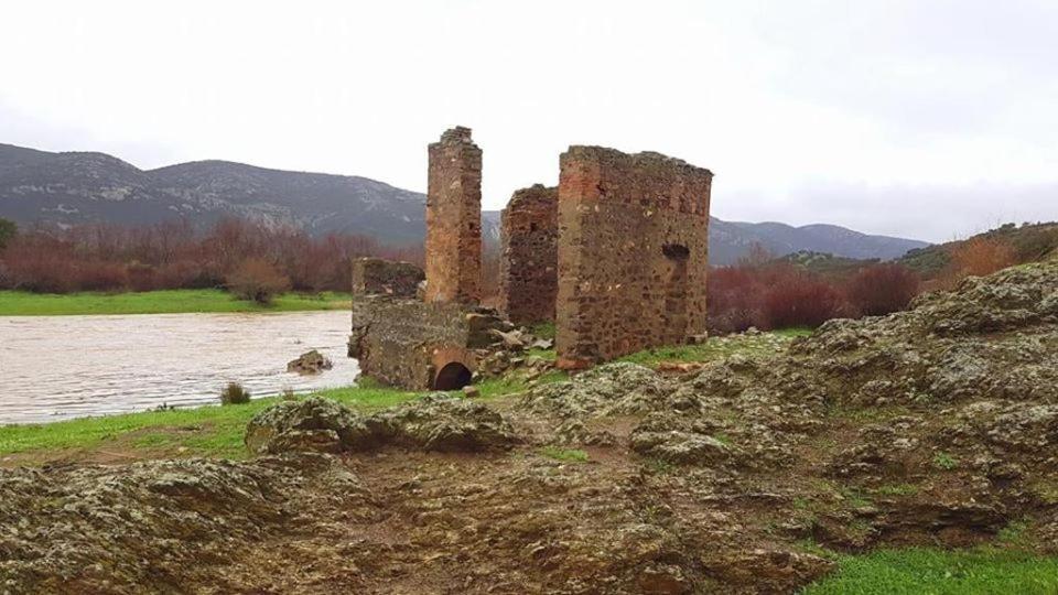 La Tia Nicolasa Puebla de Don Rodrigo Exteriör bild