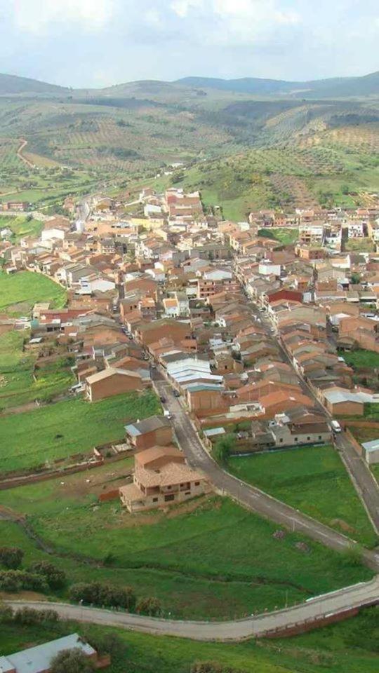 La Tia Nicolasa Puebla de Don Rodrigo Exteriör bild